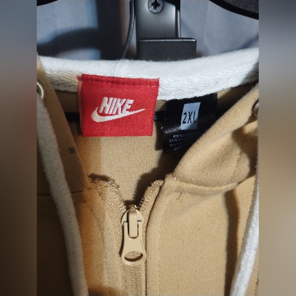 Nike Men's Colorblock Track Pants - Picture 3 of 9